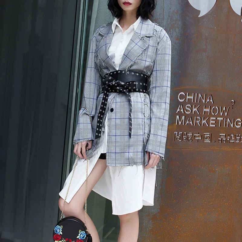 

Versatile Plaid Small Suit Coat Women's Europe And America Fashion Beggar Burrs Metal Ring Joint Suit Women's Fashion