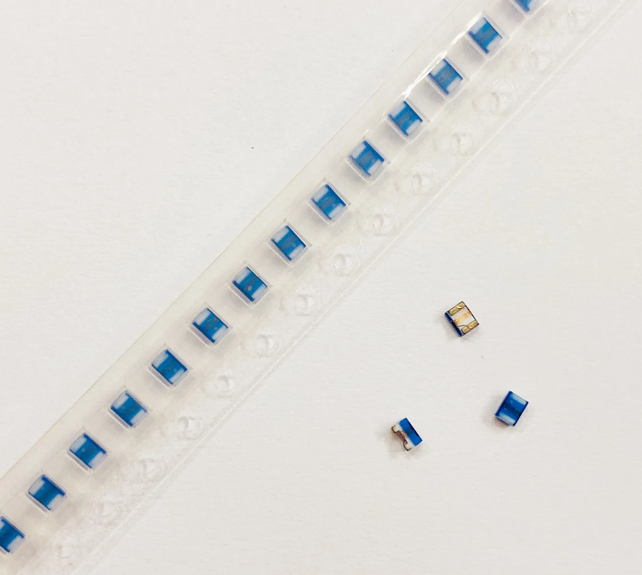 50 шт SMD 0805 470nH 0.47uH 0.25A 0805CS 471XGLC чип высокочастотные намоточные керамические