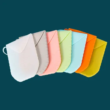 

Mask Buggy Bag Silicone Material Portable Face Mask Holder Storage Box Dustproof Face Mask Case Reusable Facemask Storage bag