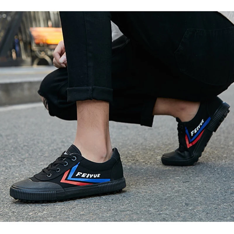 Feiyue/обувь в китайском стиле; обувь для кунг-фу; женские и мужские кроссовки на мягкой резиновой подошве; Tai Chi Taekwondo; спортивные кроссовки Feiyue
