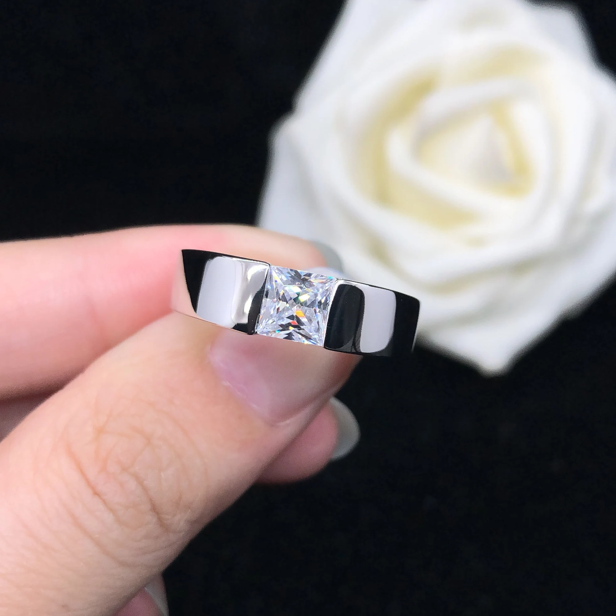 18K 750 белого золота 0.5Ct принцесса вырезанное D муассанит обручальное кольцо для