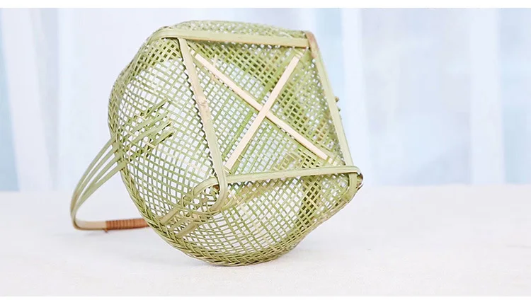 Japanese Style Basket Hand-woven Fruit& Vegetable Basket Bamboo Products Hand Bamboo Basket Bamboo Weaving Crafts
