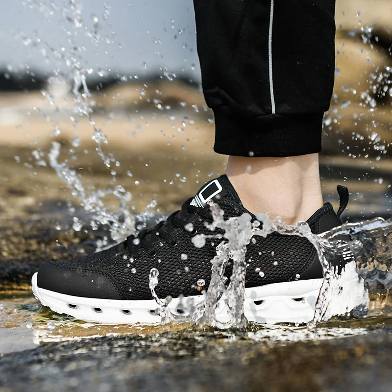 Men Fashion Outdoor Sports Aqua Shoes Man Canyoneering Beach Walking Sneakers Fashion Water River Tracing Large Size