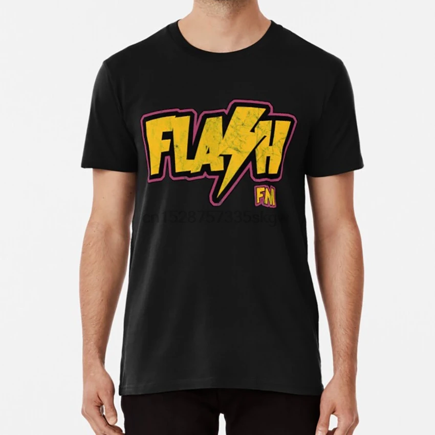 https://ae01.alicdn.com/kf/Hb3a322da6958460788eacf2d7538f1bfc/Flash-FM-T-camisa-flash-fm-juegos-de-juegos-retro-jugador-de-rol-vintage-resistido-apenado.jpg_.webp