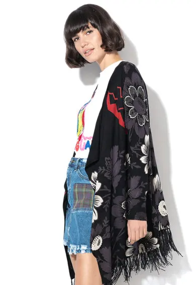 Spanish New Fashion Personalized Printed Sweater Tassel Cardigan |