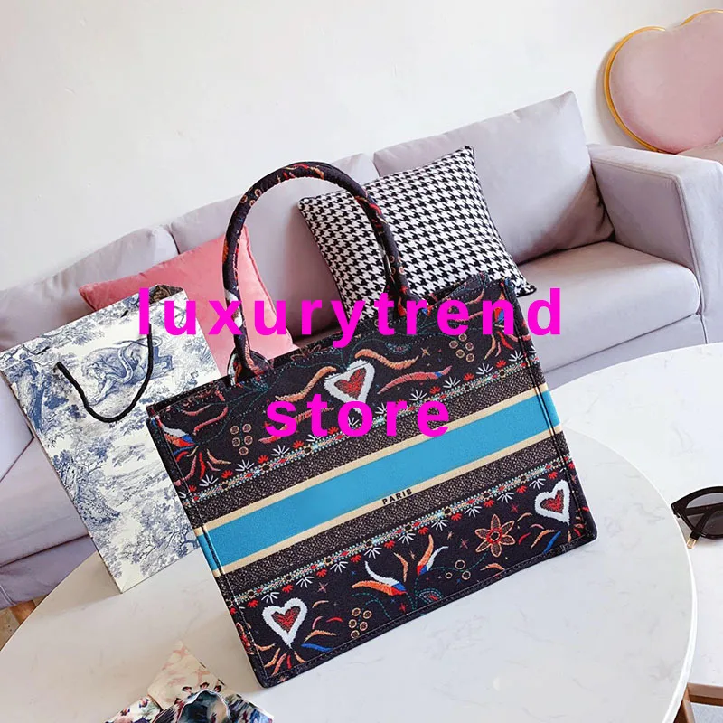 

Designer koraba Brand Fashion Show Women's Famous Saddle Shoulder Luxury Brand Bag Handbag Crossbody For Women Canvas Bags Tote