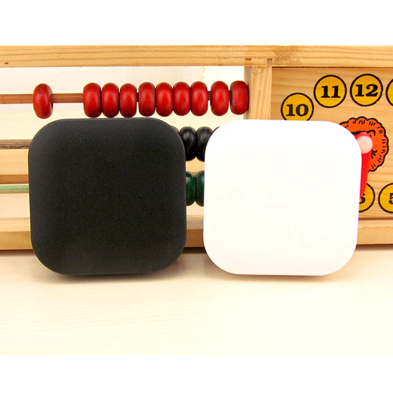 Contact Lens Case Portable Plastic Contact Lens Case for Men and Women