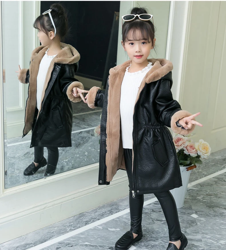 Dollplus/Новинка года, Детская куртка из искусственной кожи для девочек, пальто с искусственным мехом Утепленная зимняя верхняя одежда принцессы с капюшоном пальто с мехом куртки для девочек