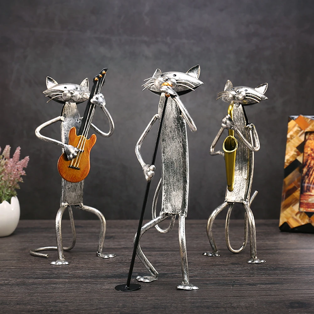 Gift Cat Sculpture Desk Decorative Crafts Figurine Living Room Modern Simple Small Handmade Home Ornament Office Iron Art