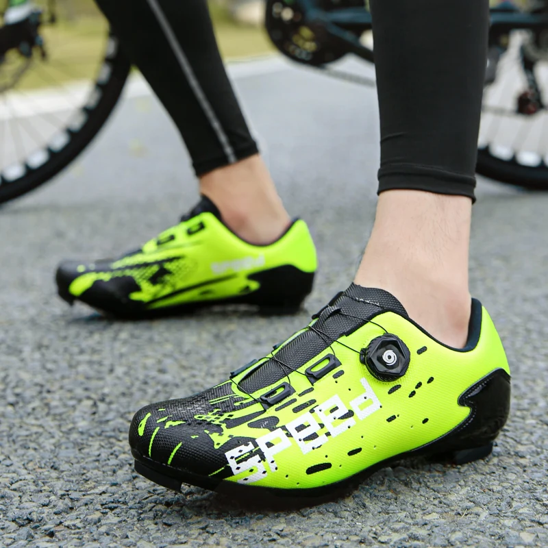 

Men Women MTB Cycling Shoes Professional Road Mountain Bike Shoes Self-locking Ultralight Bicycle Sneakers Outdoor Bike Shoes