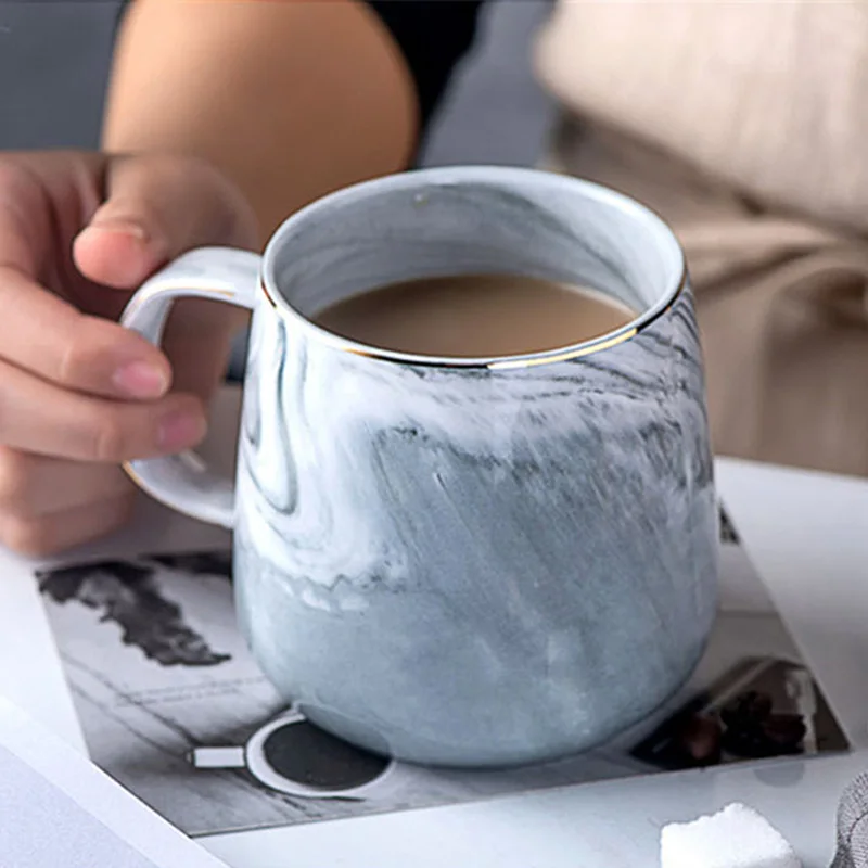 Роскошная кофейная кружка с мраморным узором, креативная позолоченная с ручкой керамическая кружка, утренняя чашка для молока и чая, розовый, серый, подарок для пары