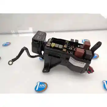 

CASE RELAYS/FUSES TOYOTA LAND CRUISER (J9)