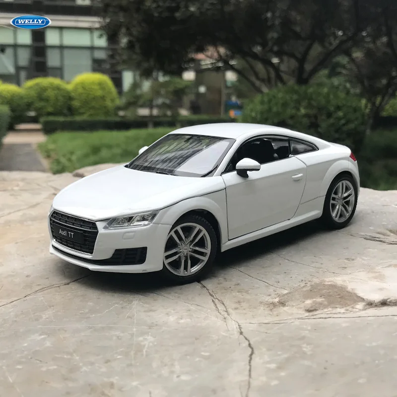 Модель автомобиля WELLY 1:24 Audi TT из сплава модель украшение коллекция подарок