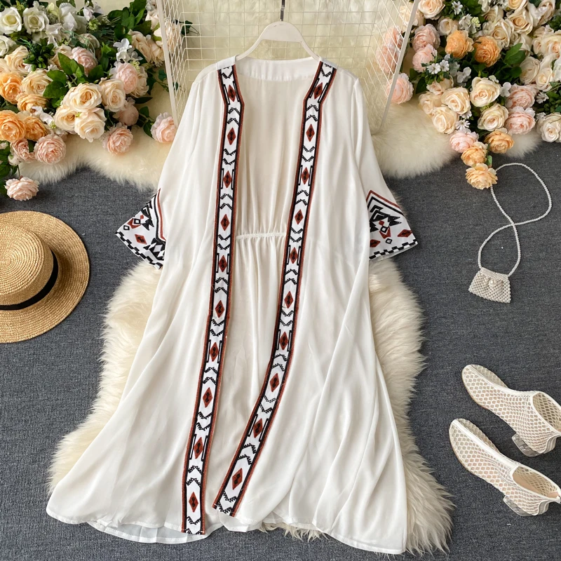 

ZOSOL Bohemian National Holiday Style Sunscreen Shirt 2020 Summer New Embroidery Lace Air Conditioning Cardigan Female