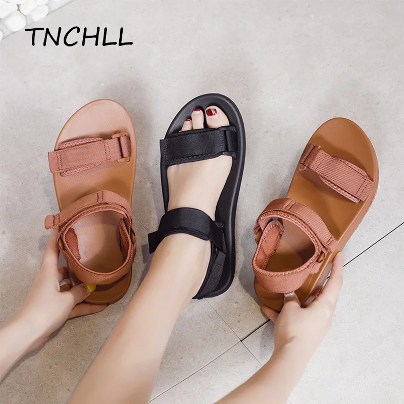 

Casual Women Beach Sandals Thick Bottom Velcro Soild Color Platform Shoes Rubber Sole Non-slip Wear Resistant Slippers NSE7422