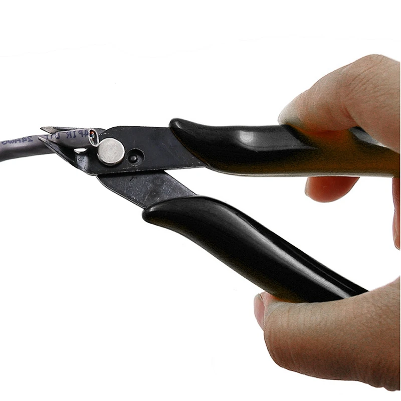 Diagonal Pliers 3.5 Inch Mini Wire Cutter Small Soft Cutting Electronic Pliers Wires Insulating Rubber Handle Model Pliers(Black