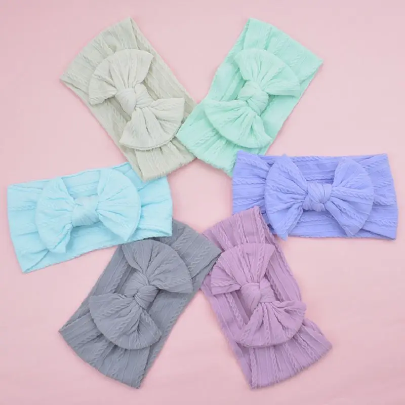 10857718882_1724052294