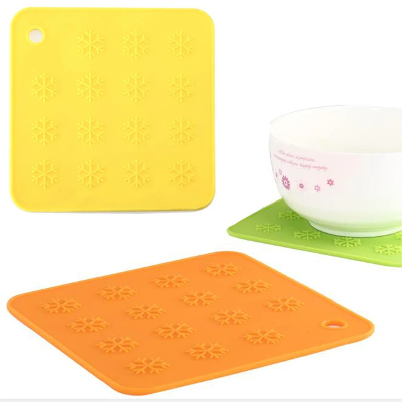 Waterproof Heat-Resistant Tablemat Dishes Coaster Tableware Mat Snow Pattern Silicone Square Placemat Food Grade Non-slip Mat