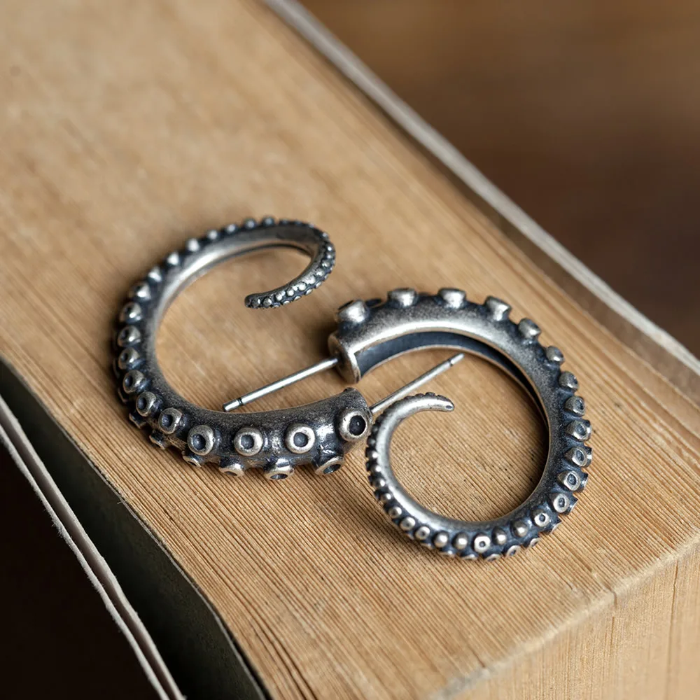 

Retro Punk Earrings for Men Women Octopus Foot Earrings Hip Hop Earrings Gothic Circular Give Gifts Silver Plated Cool Earrings