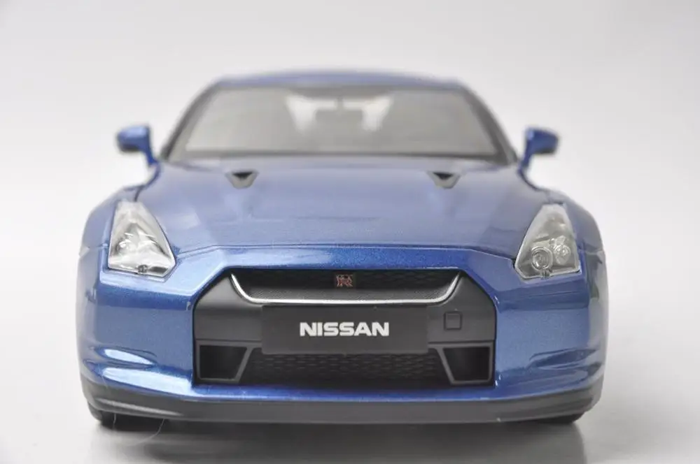 1:18 Diecast Model for Nissan GTR R35 208 Blue Coupe Alloy Toy Car  Miniature Collection Gifts Sport Car