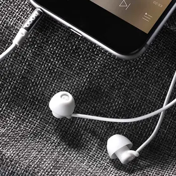 

In Ear Stereo Wired Earphone Silicone 3.5mm Volume Control Noise Cancelling Gift Sleeping Sport With Microphone Hands Free