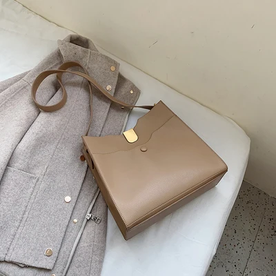 khaki DORANMI твердые сумки женские сумки кожа квадратная сумка OL Стиль Женская сумка через плечо большая сумка-торба, карманы Mujer BG080 - Цвет: khaki