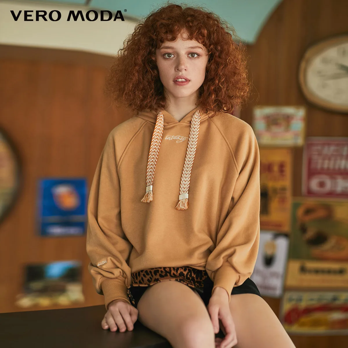 Vero Moda Новая Женская толстовка с вышитым буквенным принтом | 319433502 - Цвет: Mushroom cream