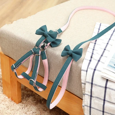 

Pet Traction Rope Fashion Two-Color Collocation With Bowknot For Walking The Dog Cat's Chest Harness Pull Rope Dog Supplies