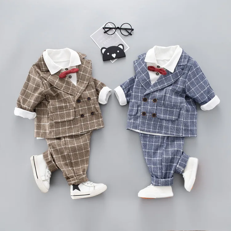 Детская одежда Демисезонный для маленьких мальчиков Костюмы Infant Lapel клетчатый костюм для мальчика: куртка, футболка и штаны, 3 шт./компл. для Повседневное костюмы для будущих мам