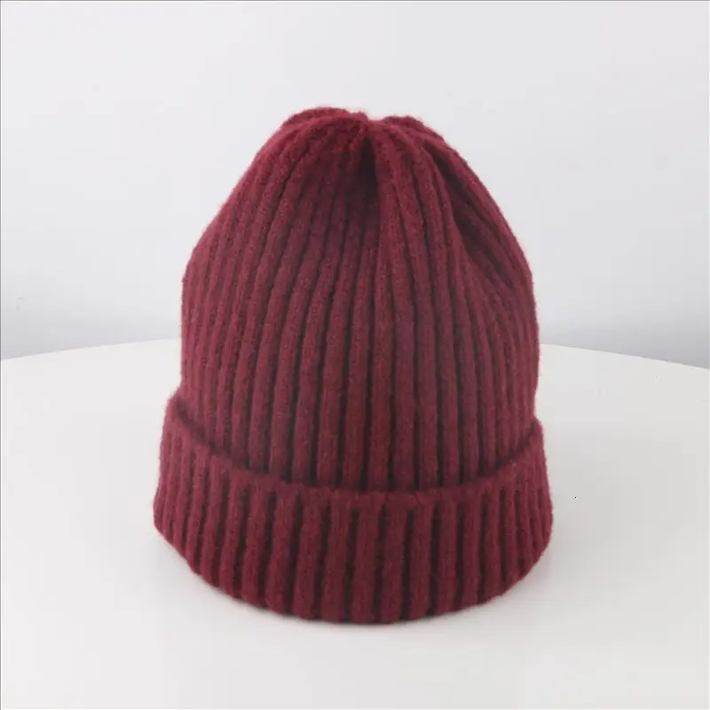 Детская зимняя шапка; вязаная теплая шапка для маленьких детей; милая однотонная шапочка для мальчиков и девочек; модная уличная шапка; s Bonnet - Цвет: Wine red