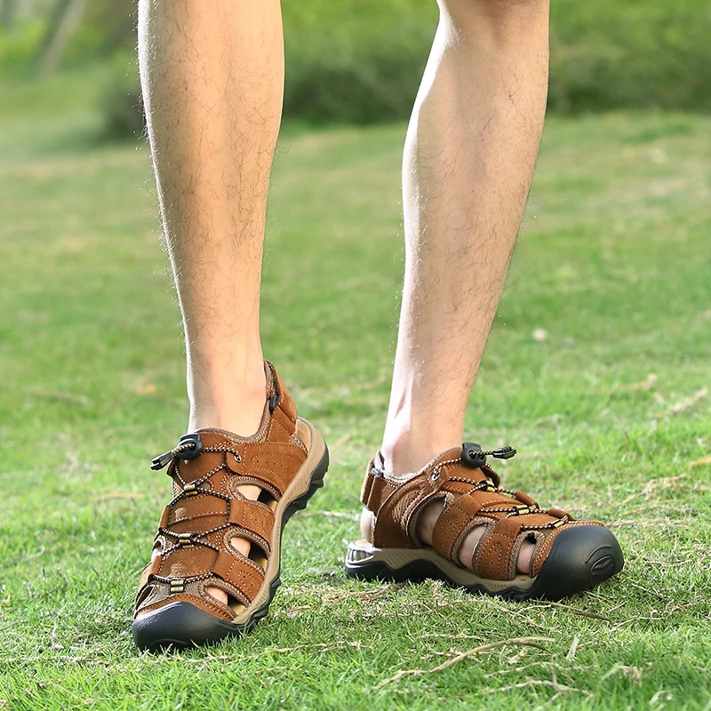 Classic Summer Men's Sandals Genuine Leather Men's Outdoor Beach Sandals Roman Design Men's Shoes Comfortable Men's Footwear