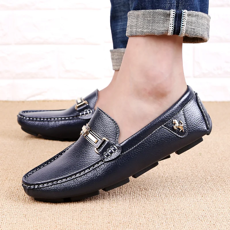 2020 New Trend Slip On Shoes For Men Anti-Slippery Loafers Men Footwear Fashion Flats Shoes Mens Luxury Leather Drive Men Shoes