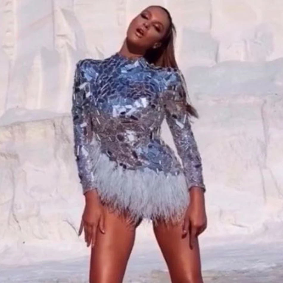 Sparkly-espelhos-de-prata-pena-bodysuit-feminino-bar-anivers-rio-celebrar-outfit-cantor-baile-de-formatura
