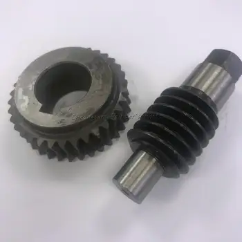 

66.006.029 Heidelberg SM102 Machine Worm And Worm Gear 66.006.031 For CD102 XL105 Machine