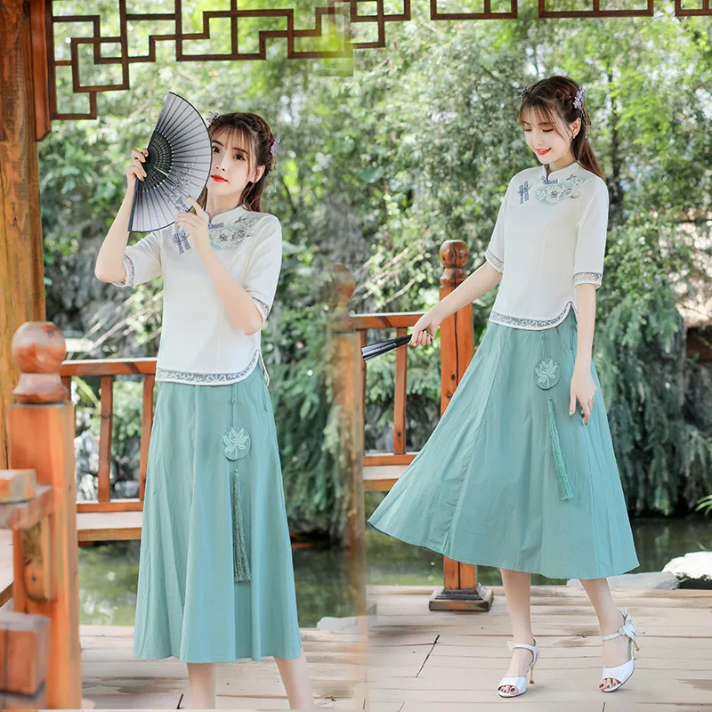 

Photo Shoot 2019 New Style Ethnic-Style Joint Lace Embroider Jacket + Literature And Art Embroidery Skirt Two-Piece Set