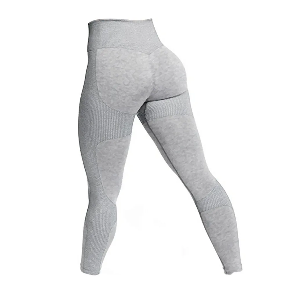 6 - HYX91028812_1152508172984648297