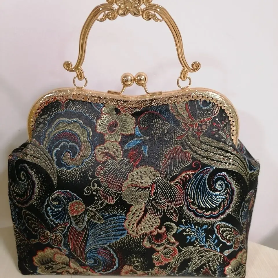 HOW TO SHOP FOR VINTAGE DESIGNER HANDBAGS