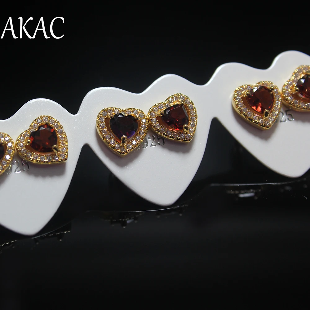 AKAC Бусины Размер approx5мм естественная форма сердца Красный Гранат Серьги гвоздики для женщин серьги
