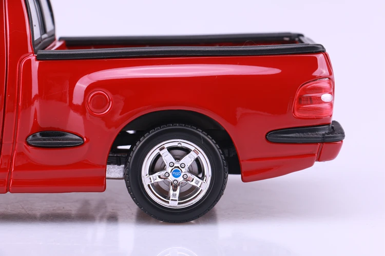 1:21 Высокая литая модель машины Модель Ford SVT pickup raptor F150 модель грузовика для детей Подарки