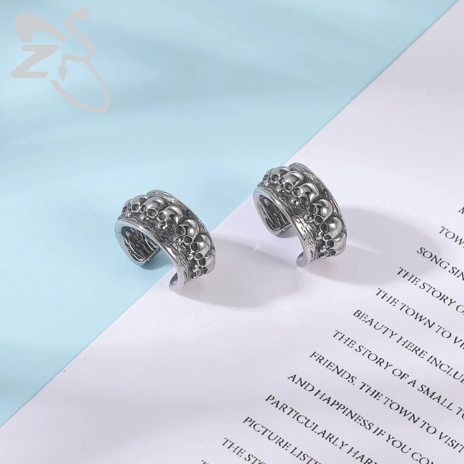 ZS 2PCS Skull Eye Punk Style Ear Cuff For Women Men Stainless Steel Clip Earrings No Piercing Fake Cartilage Earrings Jewelry ear clip earrings,clip earrings,ear clip,ear accessories
