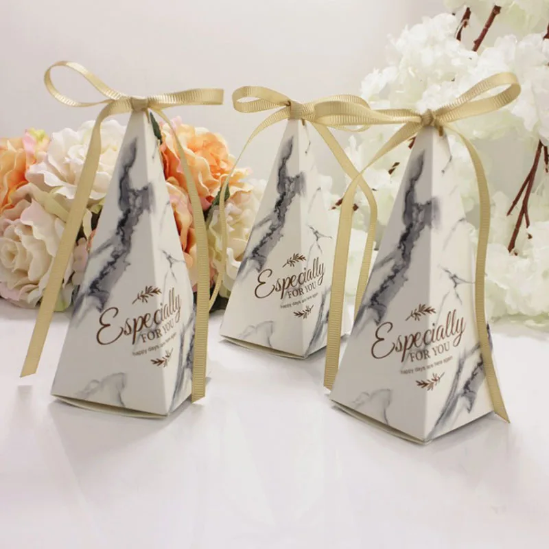 

Triangular Pyramid Paper Candy Box Packaging Baby Shower Candy Box Wedding Favors and Gift Boxes Birthday Party Supplies