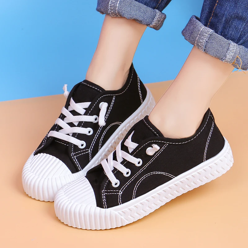 Парусиновая детская обувь, спортивные дышащие кроссовки для мальчиков, брендовая детская обувь для девочек, джинсы, повседневная детская парусиновая обувь на плоской подошве