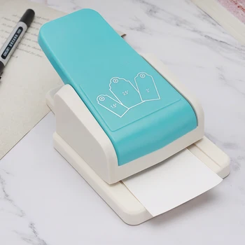 

Portable 1.5 / 2 / 2.5 inch Tag Top Bookmark Punch Straight Gift Tag Paper Punches Tool for Scrapbooking Craft DIY Tag Puncher