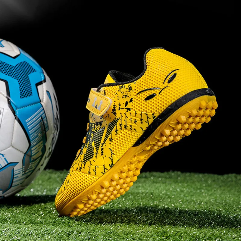 Children Football Shoes Soccer Boots Kids Boy Girl Sneakers New Leather High Top Soccer Cleats Training Outdoor Hook & Loop football shoes