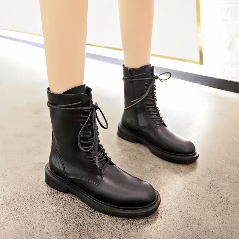 

2019 New Style Black And White with Pattern Martin Boots Women's British-Style Autumn And Winter New Style Handsome Combat Boots
