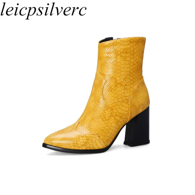 

Women Boots Autumn Winter Martin Shoes High Heel Zip Pointed Toe Ankle 2019 New Sexy Fashion Crocodile Pattern Black Gray Plush
