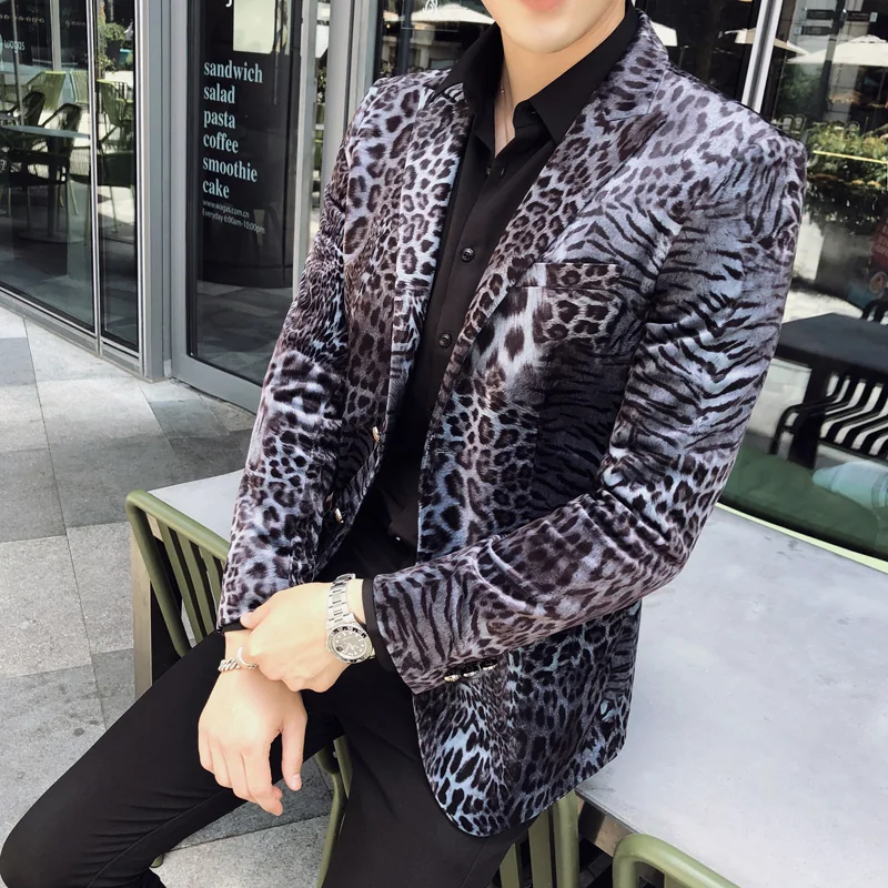 Avondjurk 2019 Herfst Winter Blazer Mannen Hoge Kwaliteit Sexy Luipaard Print Pak Jas Mannen Lange Mouwen Slim Fit Casual blazer Avondjurk 2019 Herfst Winter Blazer Mannen Hoge Kwaliteit Sexy Luipaard Print Pak Jas Mannen Lange Mouwen Slim Fit Casual blazer