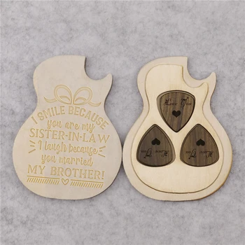 

Personlized guitar picks box set engraved wooden plectrum Guitar mediator customized 3pcs QS0053 gift box dropshipping 2020