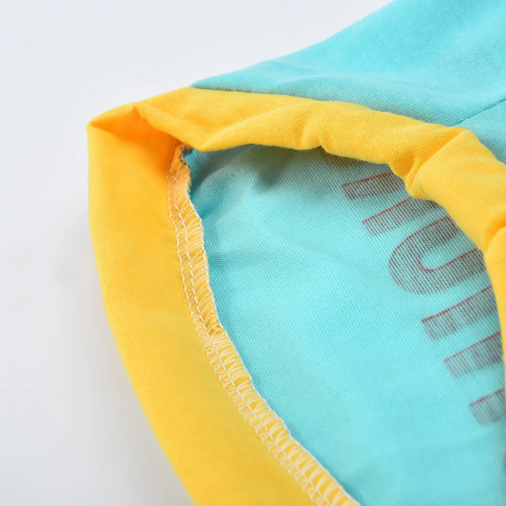 New Pet Vest Comfortable Fashion Breathable Cute Chick Print Dog Cat Clothing Pet Dog Clothes Teddy Chihuahua Small Dog Cloth