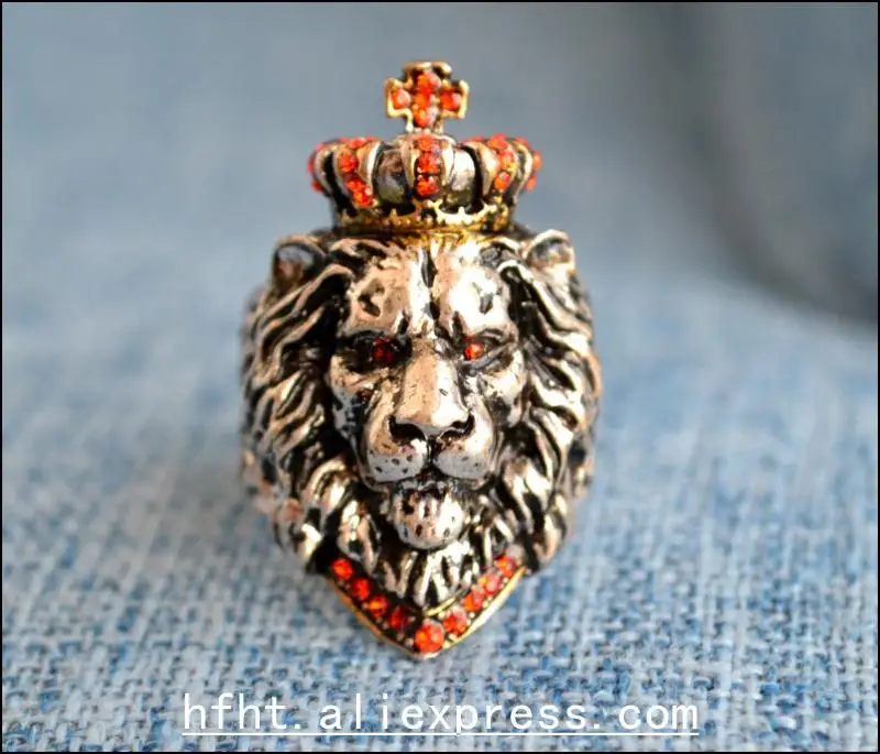 Ретро Корона Король Лев кольцо, оловянный сплав посеребренные ювелирные изделия для рук, мужское кольцо размер может быть немного скорректирован - Цвет основного камня: Белый